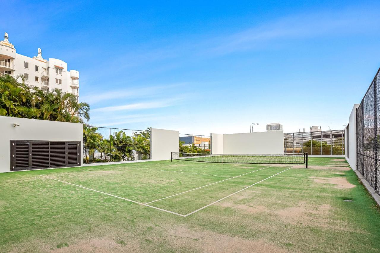 Sierra Grand Broadbeach - Self Contained & Privately Managed Apartments Gold Coast Dış mekan fotoğraf