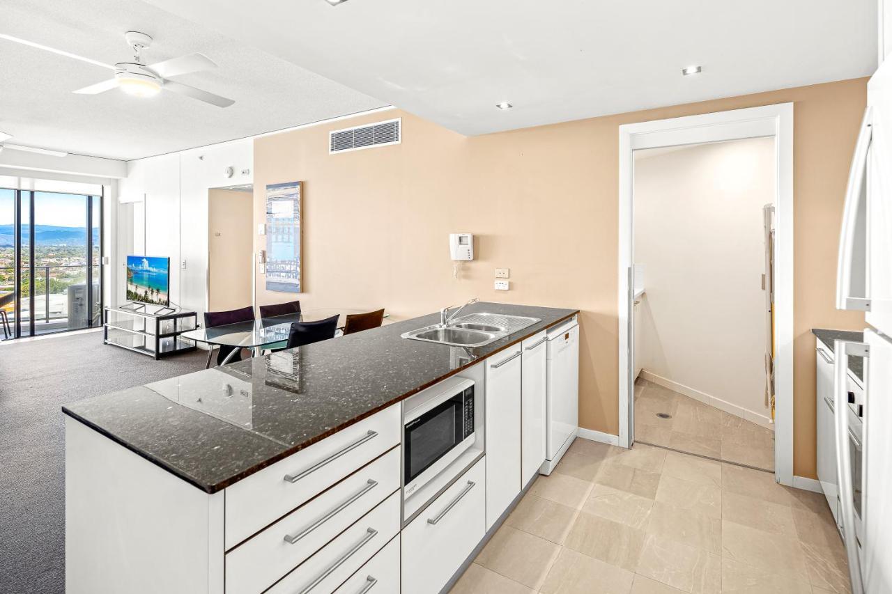 Sierra Grand Broadbeach - Self Contained & Privately Managed Apartments Gold Coast Dış mekan fotoğraf