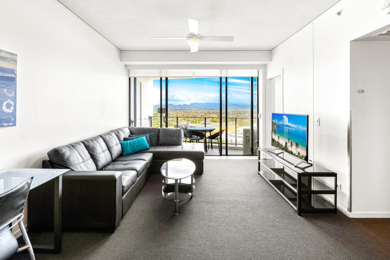 Sierra Grand Broadbeach - Self Contained & Privately Managed Apartments Gold Coast Dış mekan fotoğraf