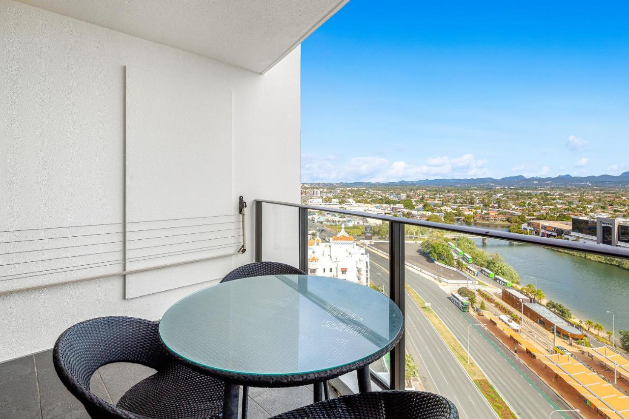 Sierra Grand Broadbeach - Self Contained & Privately Managed Apartments Gold Coast Dış mekan fotoğraf