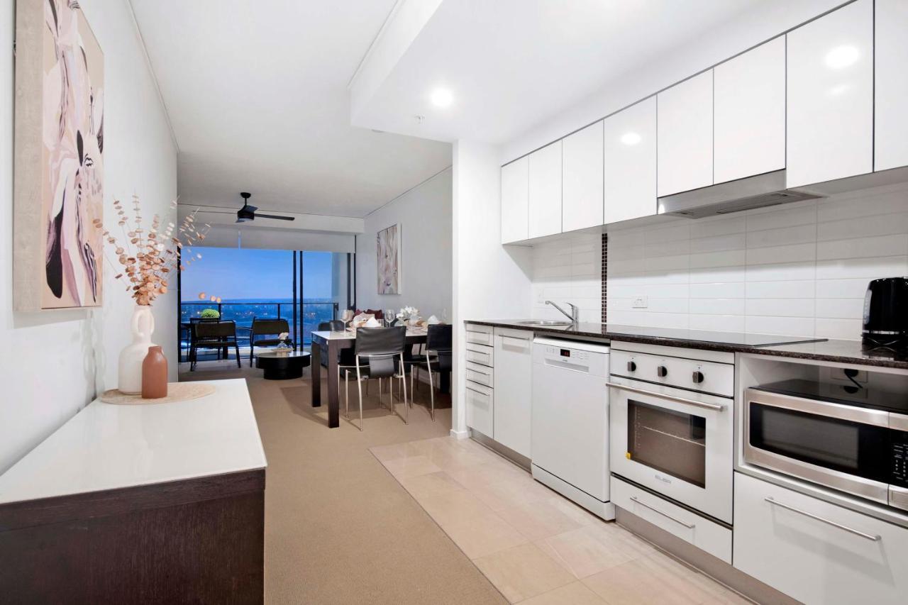 Sierra Grand Broadbeach - Self Contained & Privately Managed Apartments Gold Coast Dış mekan fotoğraf