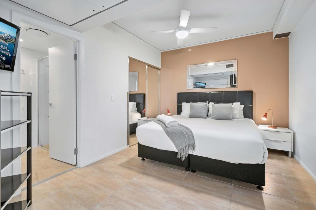 Sierra Grand Broadbeach - Self Contained & Privately Managed Apartments Gold Coast Dış mekan fotoğraf