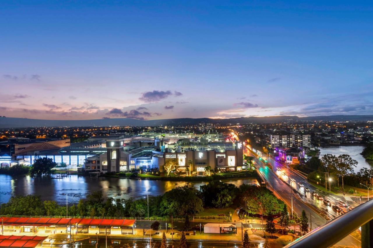 Sierra Grand Broadbeach - Self Contained & Privately Managed Apartments Gold Coast Dış mekan fotoğraf