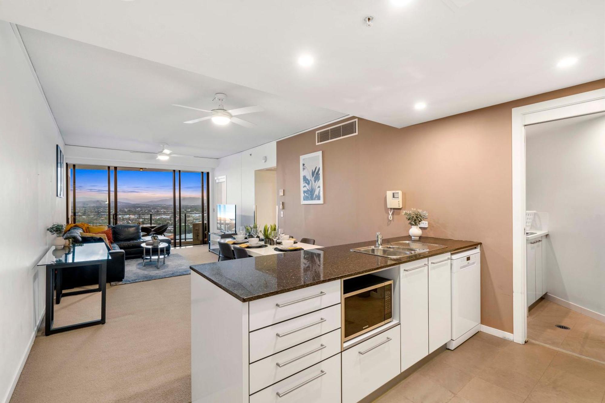 Sierra Grand Broadbeach - Self Contained & Privately Managed Apartments Gold Coast Dış mekan fotoğraf