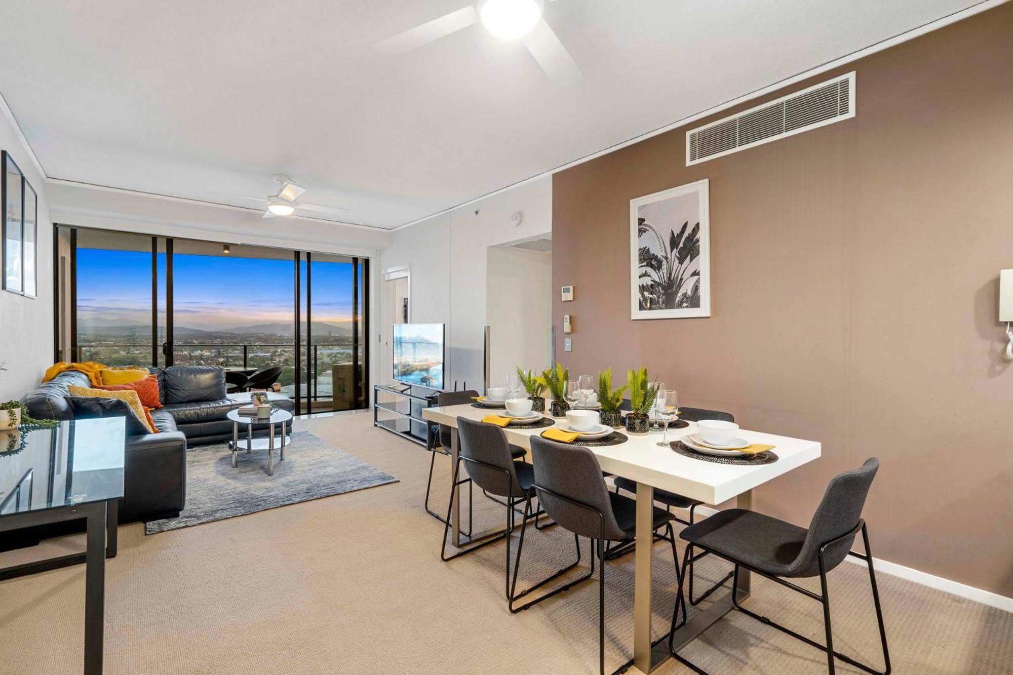 Sierra Grand Broadbeach - Self Contained & Privately Managed Apartments Gold Coast Dış mekan fotoğraf