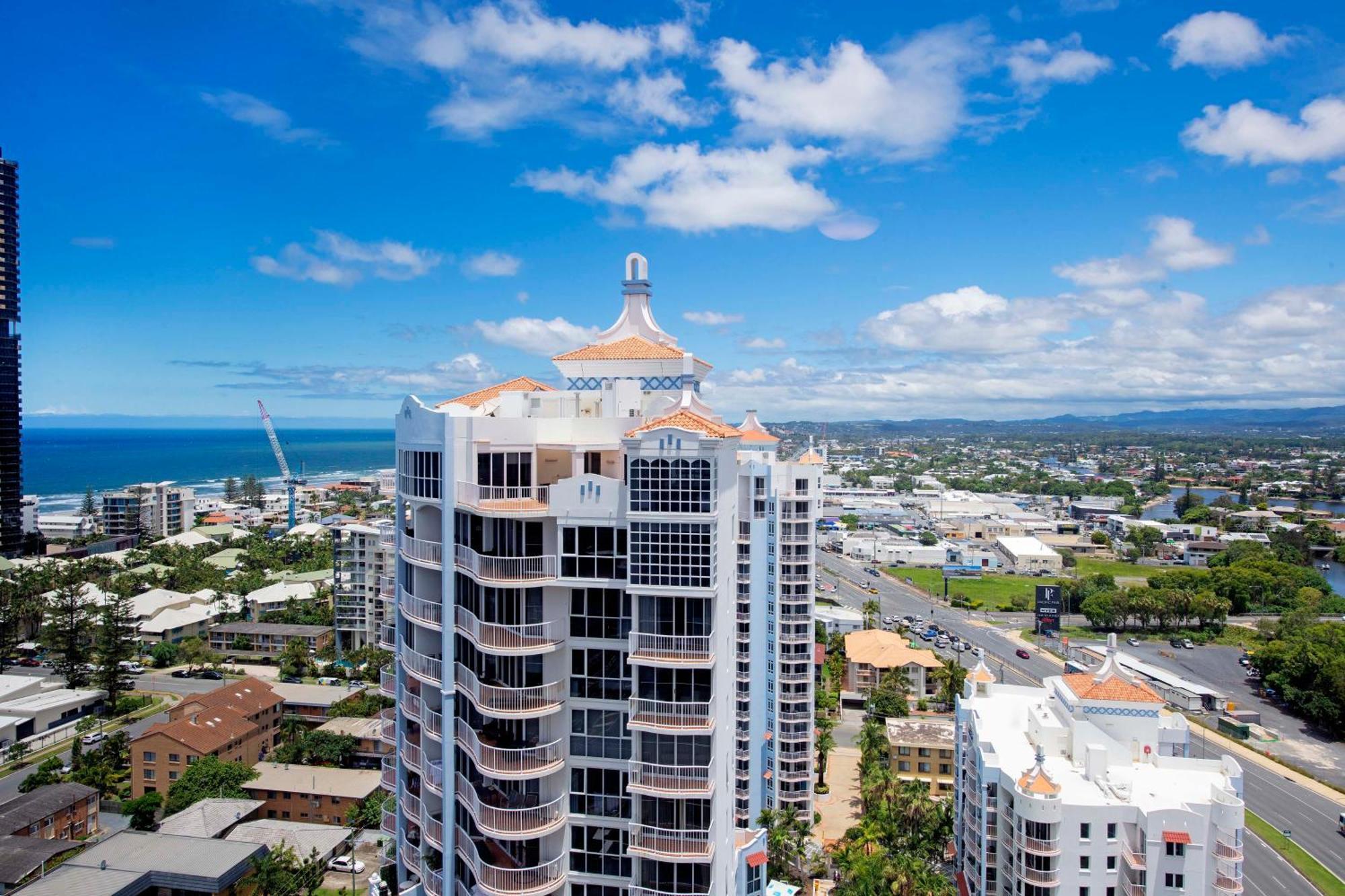 Sierra Grand Broadbeach - Self Contained & Privately Managed Apartments Gold Coast Dış mekan fotoğraf