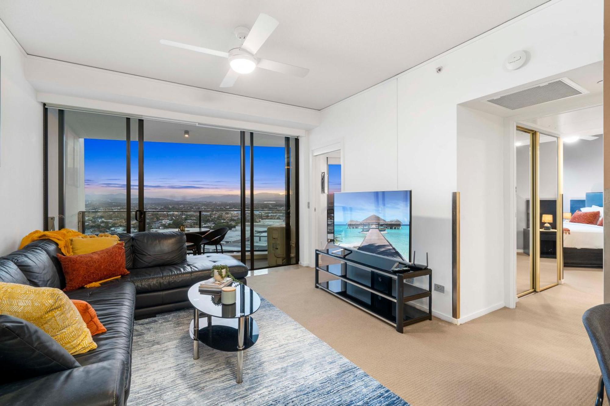 Sierra Grand Broadbeach - Self Contained & Privately Managed Apartments Gold Coast Dış mekan fotoğraf