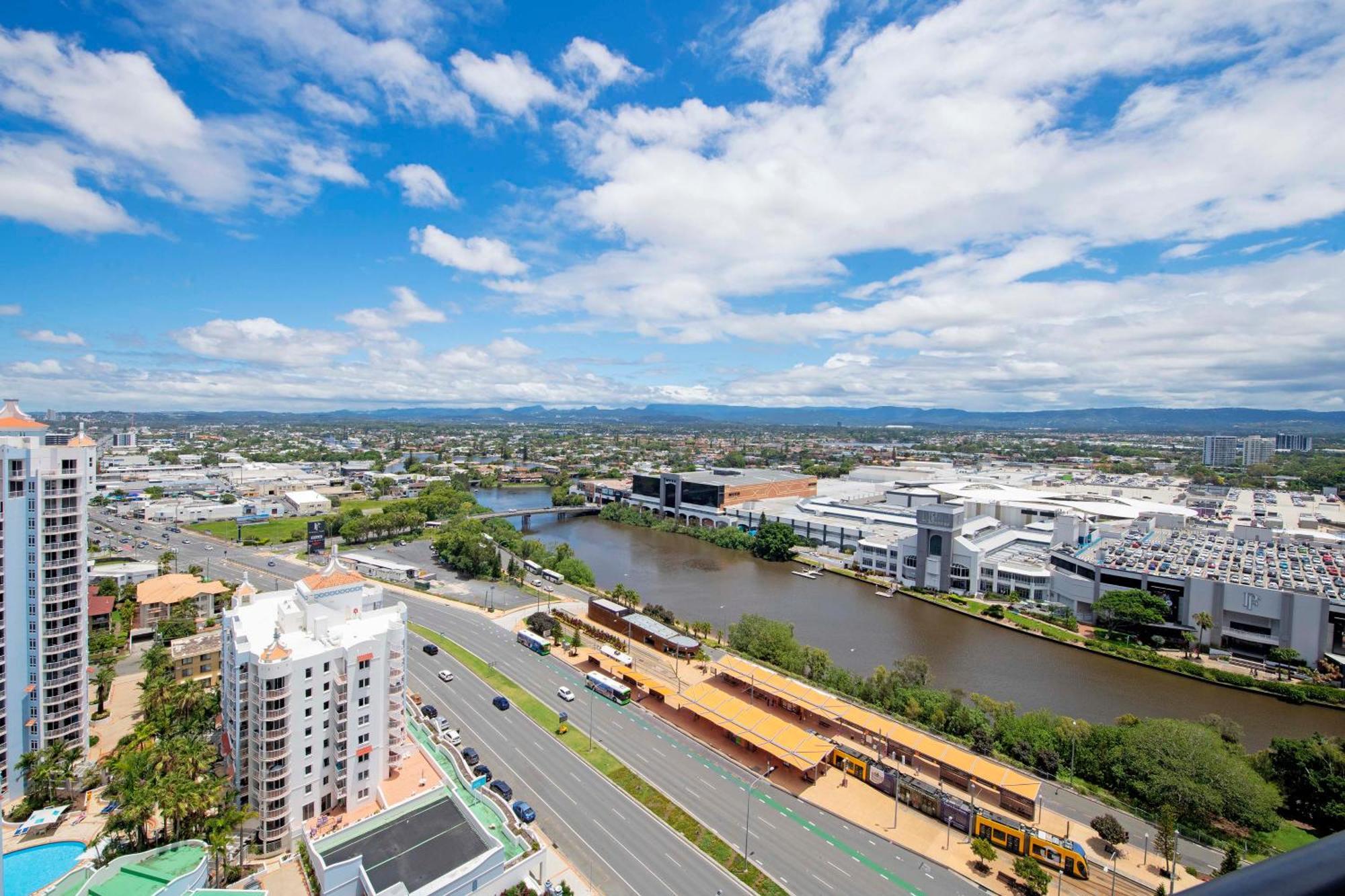 Sierra Grand Broadbeach - Self Contained & Privately Managed Apartments Gold Coast Dış mekan fotoğraf