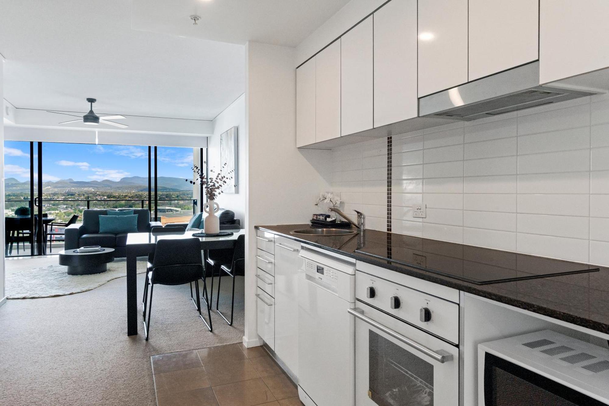 Sierra Grand Broadbeach - Self Contained & Privately Managed Apartments Gold Coast Dış mekan fotoğraf